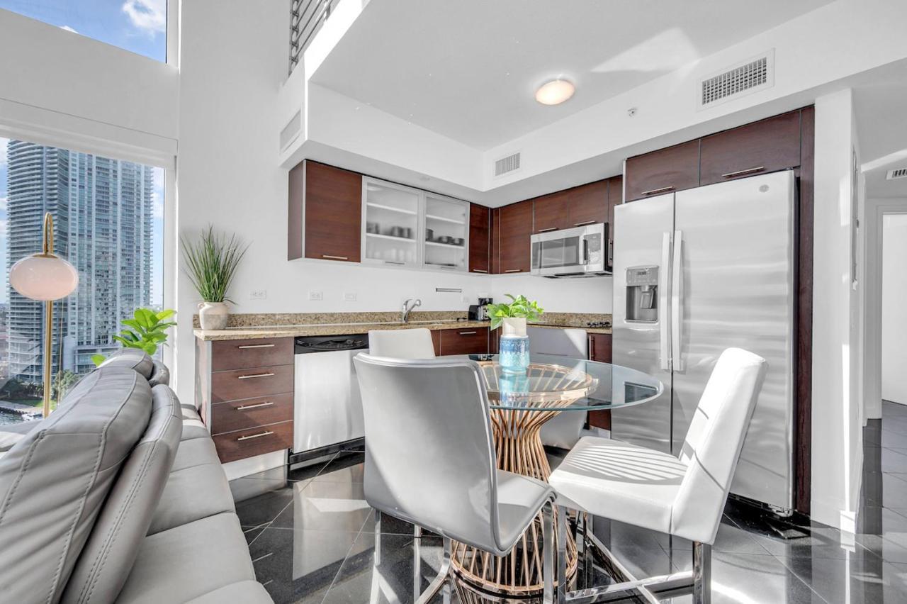 Iconic 2 Bedroom Loft Brickell-Stunning Views Miami Exterior foto