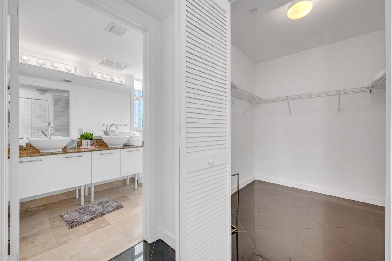 Iconic 2 Bedroom Loft Brickell-Stunning Views Miami Exterior foto